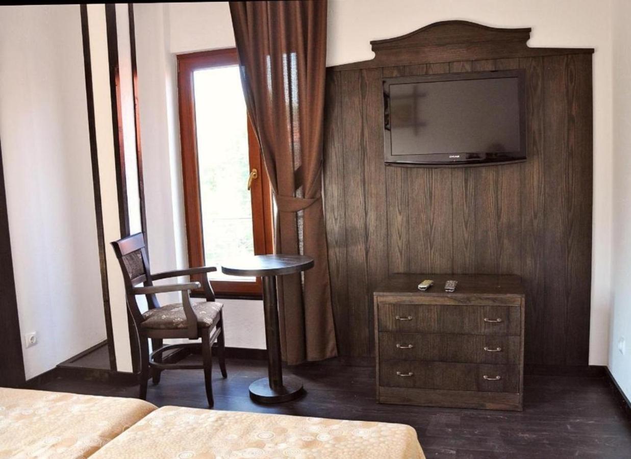 Kaleto Hotel Lom 외부 사진